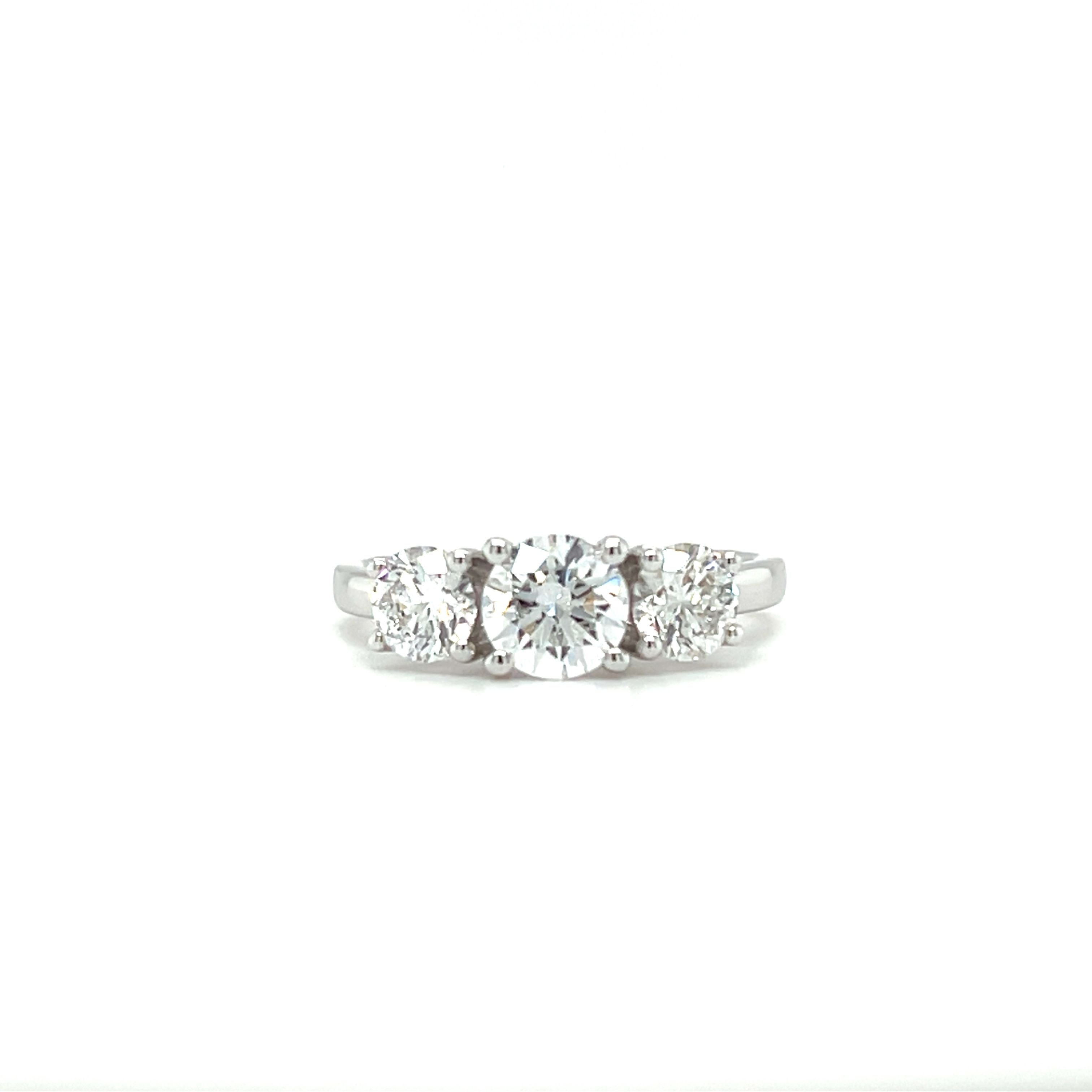 14ct white gold 1.50ct lab diamond ring