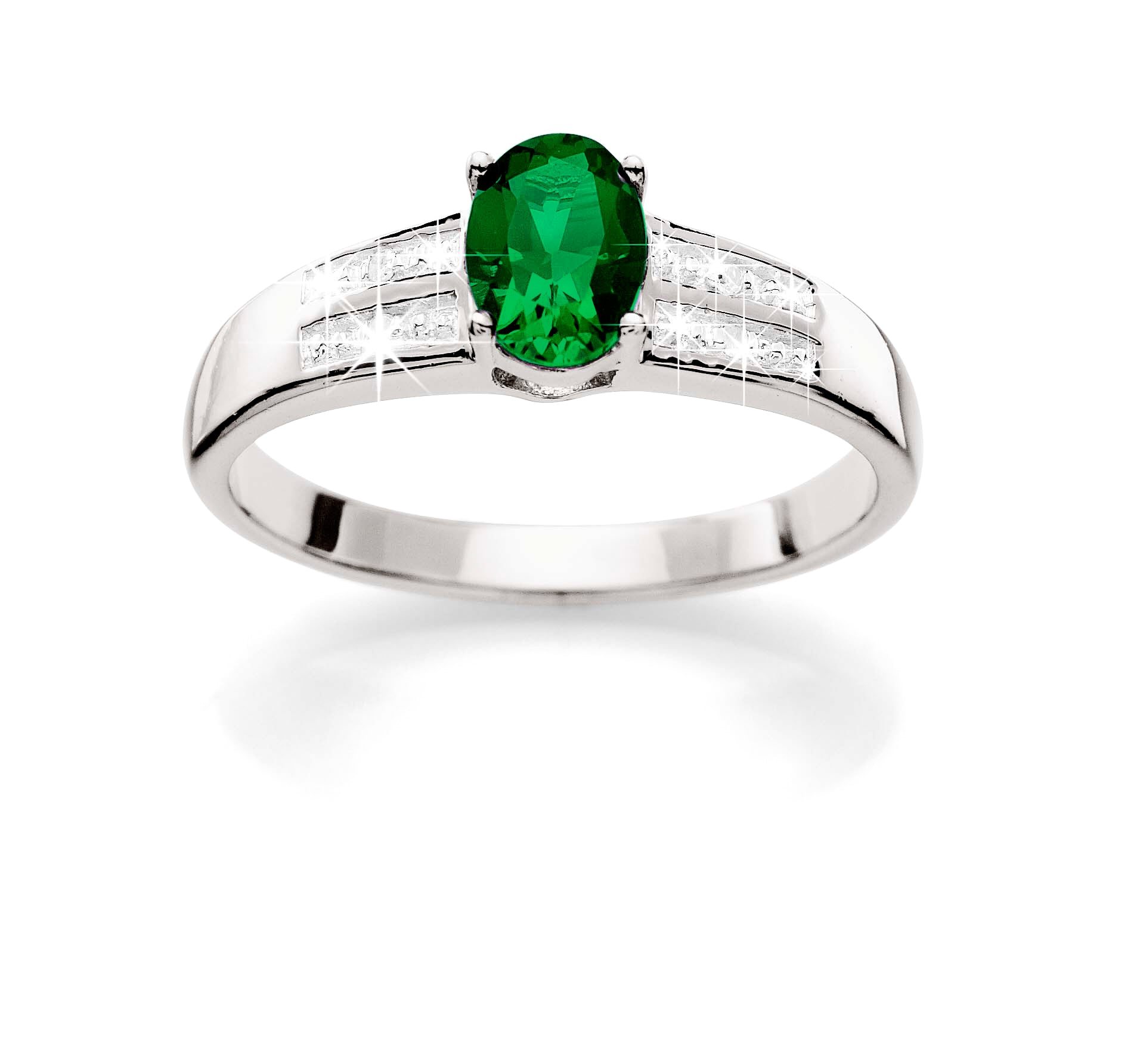 Silver cr emerald & diamond ring