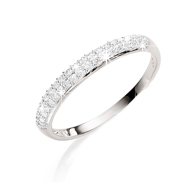 18ct white gold 0.23ct diamond ring