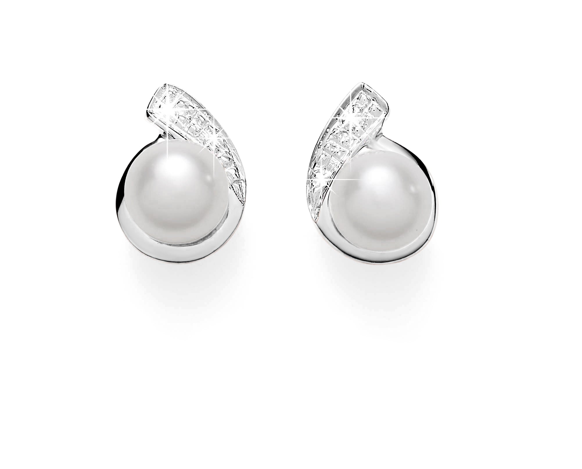 Silver pearl & diamond earrings
